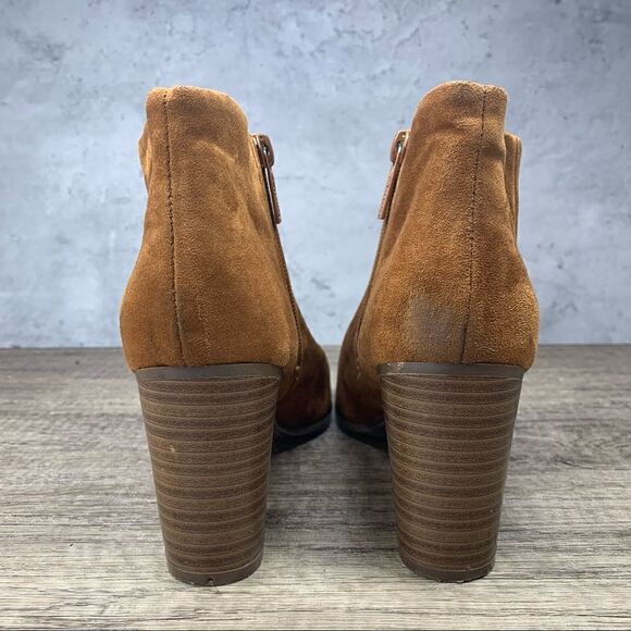 Breckelles~Women’s~Amber-31~Faux Suede Peep Toe~Chunky Heel Bootie~Size 8 - Picture 5 of 9